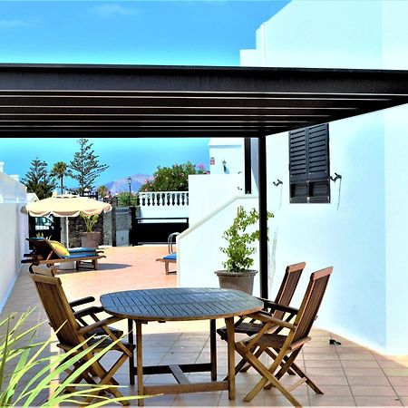 Grand Villa Famara Puerto Del Carmen Puerto del Carmen  Exteriör bild