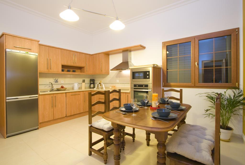 Grand Villa Famara Puerto Del Carmen Puerto del Carmen  Rum bild