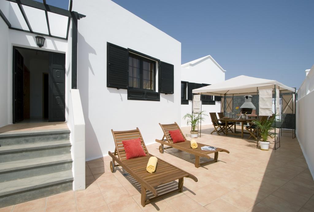 Grand Villa Famara Puerto Del Carmen Puerto del Carmen  Rum bild