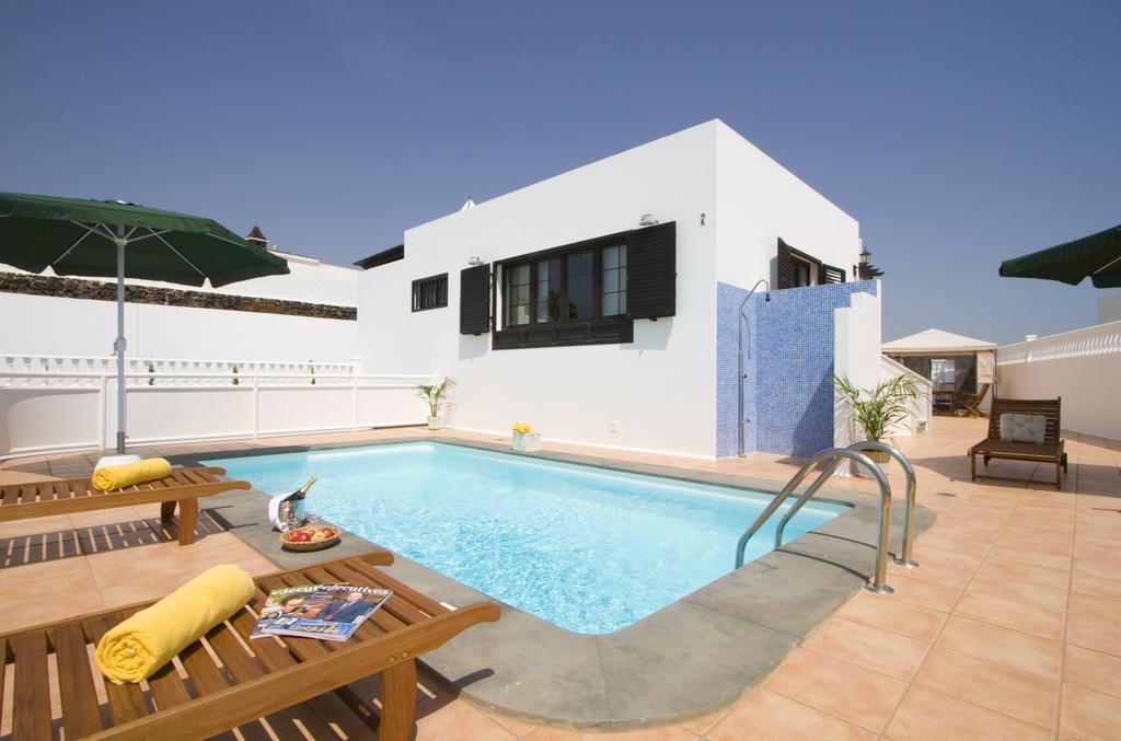 Grand Villa Famara Puerto Del Carmen Puerto del Carmen  Rum bild